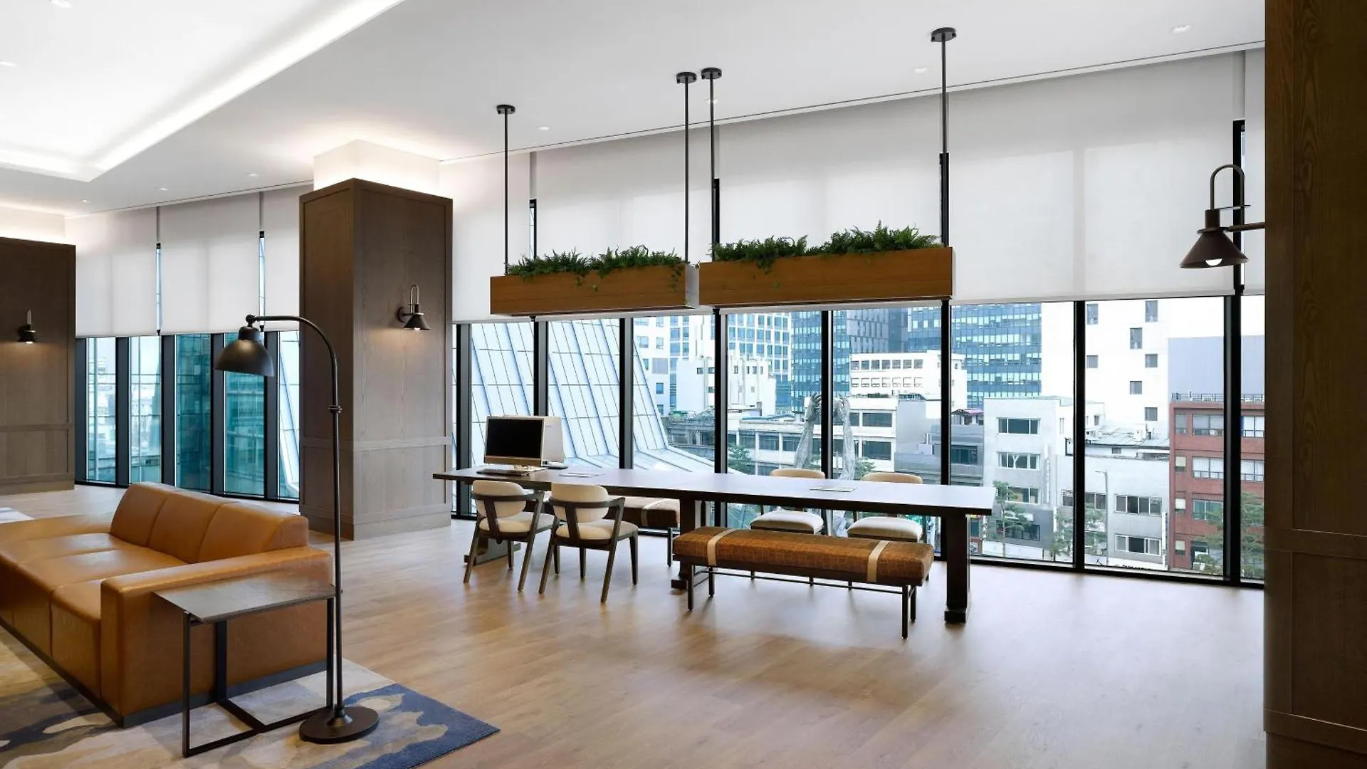 Four Points By Sheraton Josun, Seoul Myeongdong 4*,